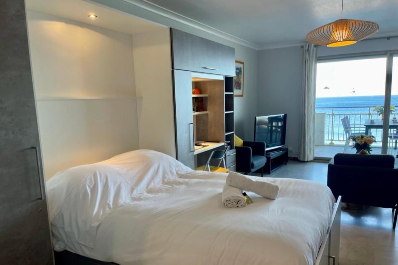 Seafront One Bedroom Apartment With A Terrasse Swimming Pool And A Parking Antibes Luaran gambar