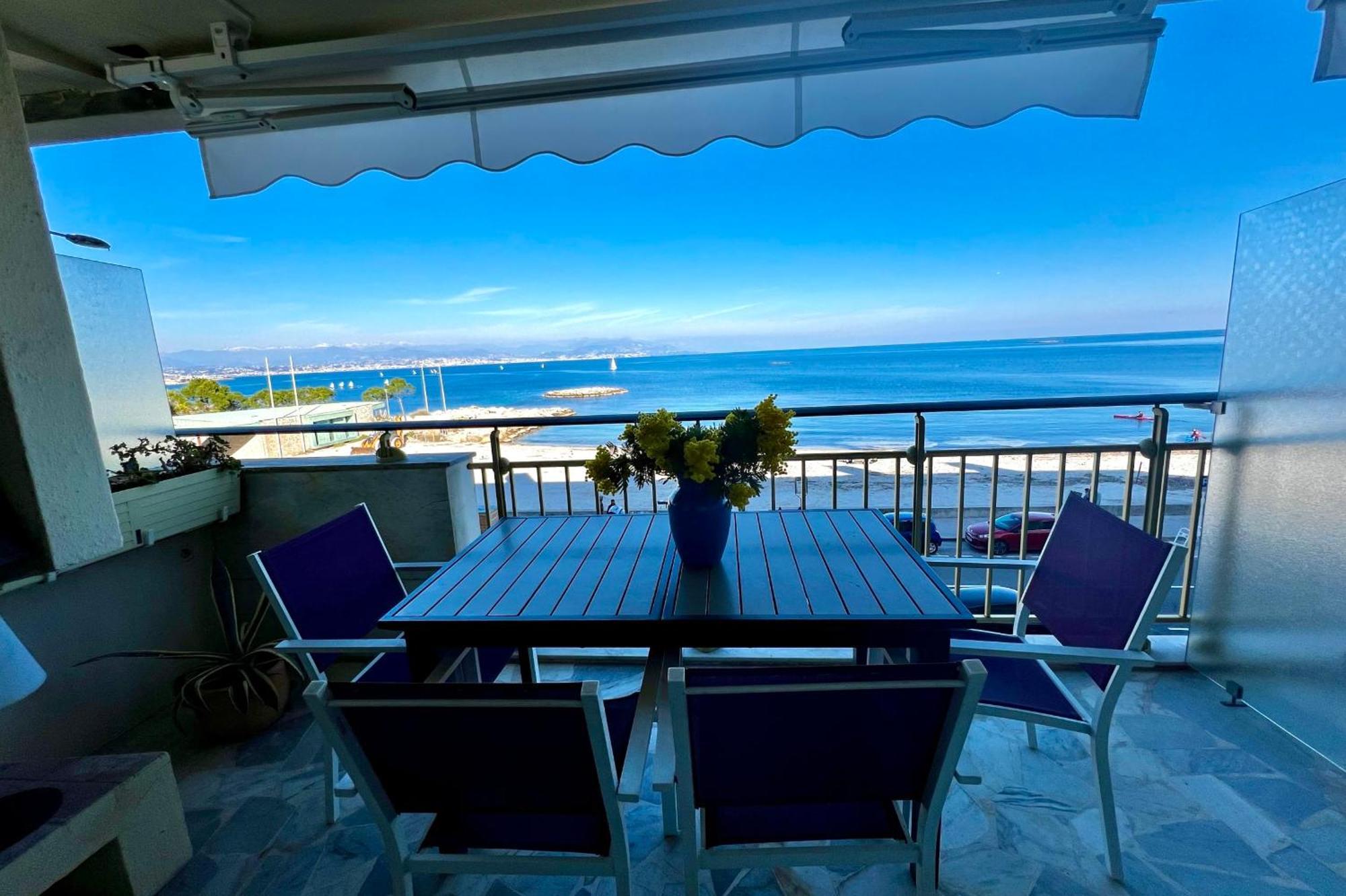 Seafront One Bedroom Apartment With A Terrasse Swimming Pool And A Parking Antibes Luaran gambar